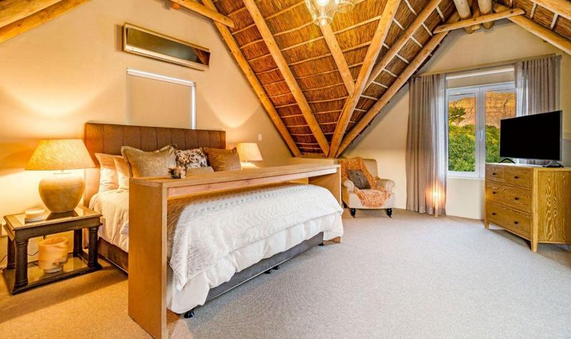 4 Bedroom Property for Sale in Stellenbosch Central Western Cape